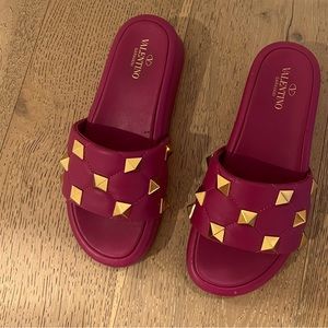 Roman stud leather platform sandals